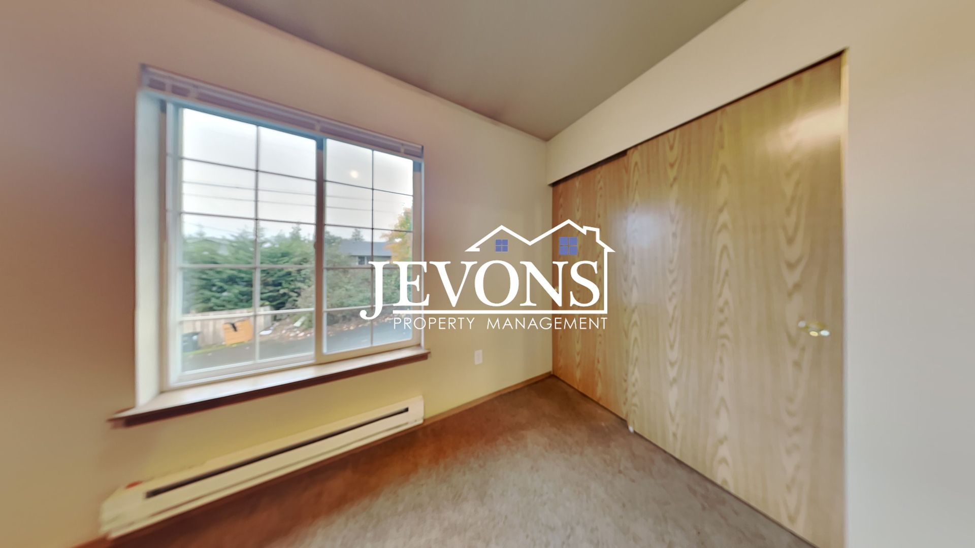 3018 S 43rd St 7 of 10