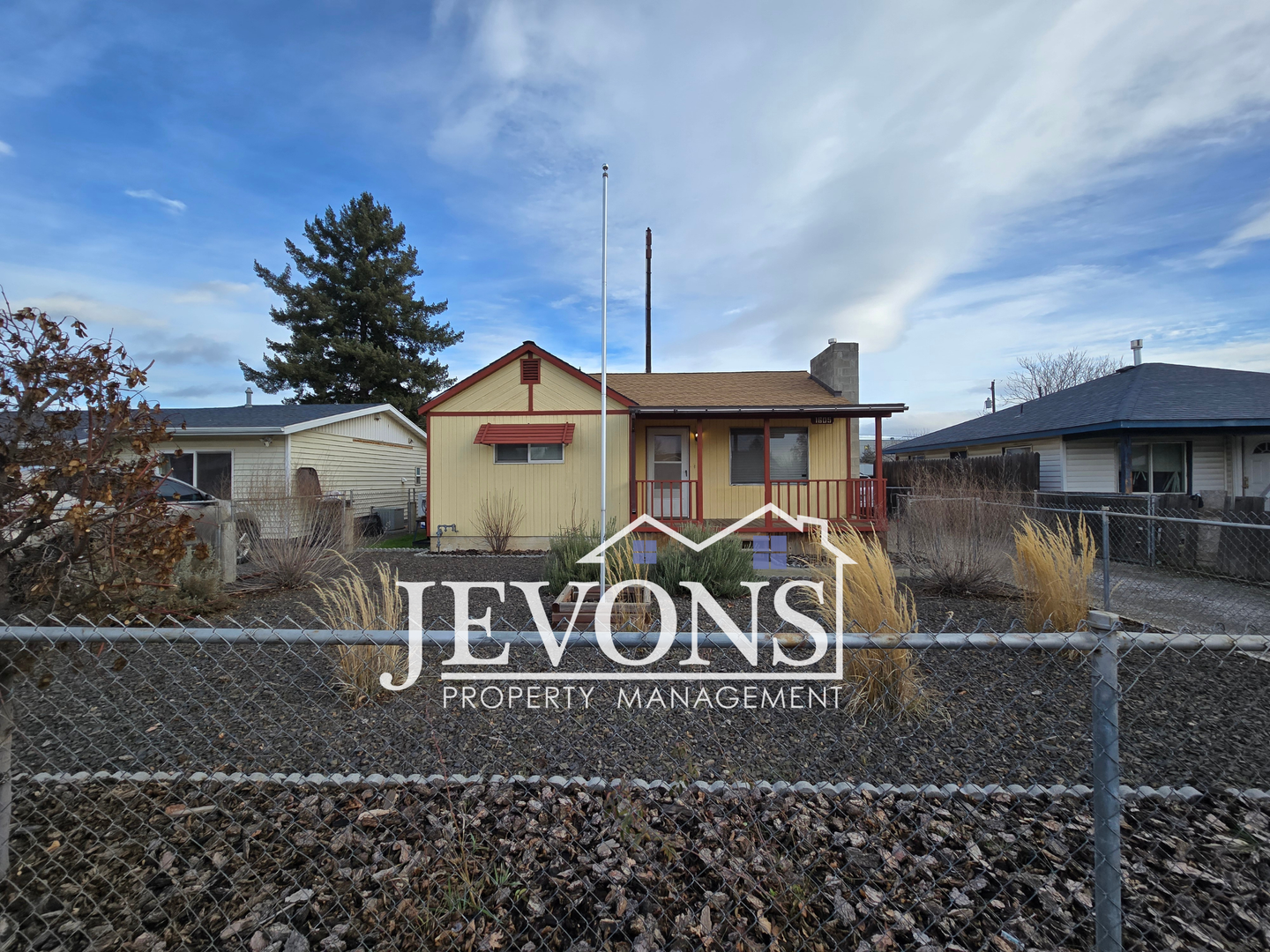 Yakima House: 1605 Ledwich Ave