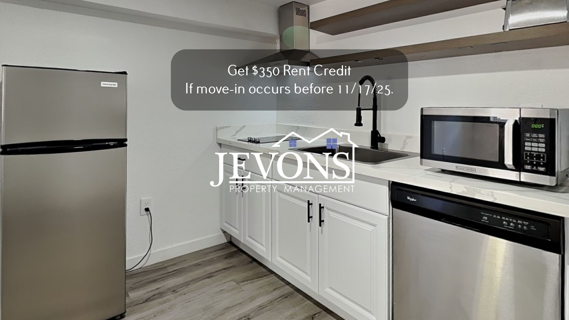 Tacoma Apartment: 630 N Skyline Dr