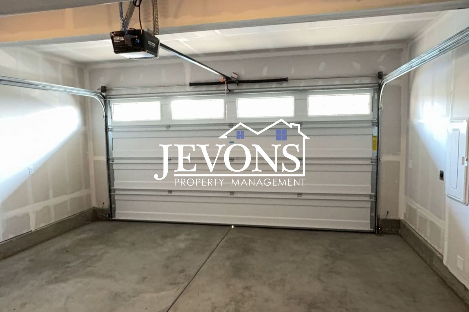 1703 14th Pl NE 23 of 43