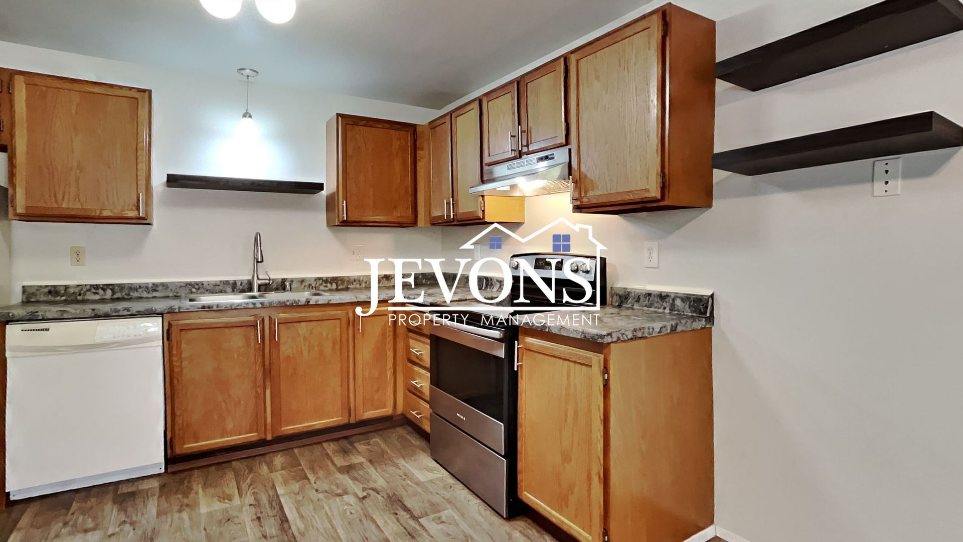 5017 S Orchard St 8 of 12