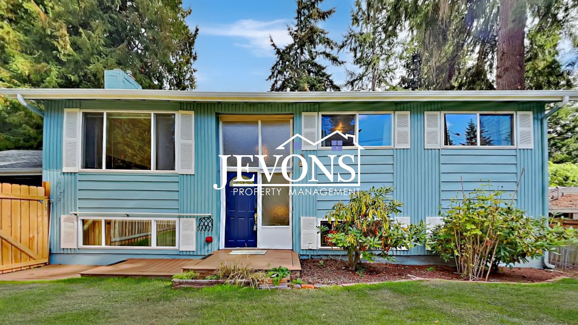 Bellevue House: 16610 SE 24th St