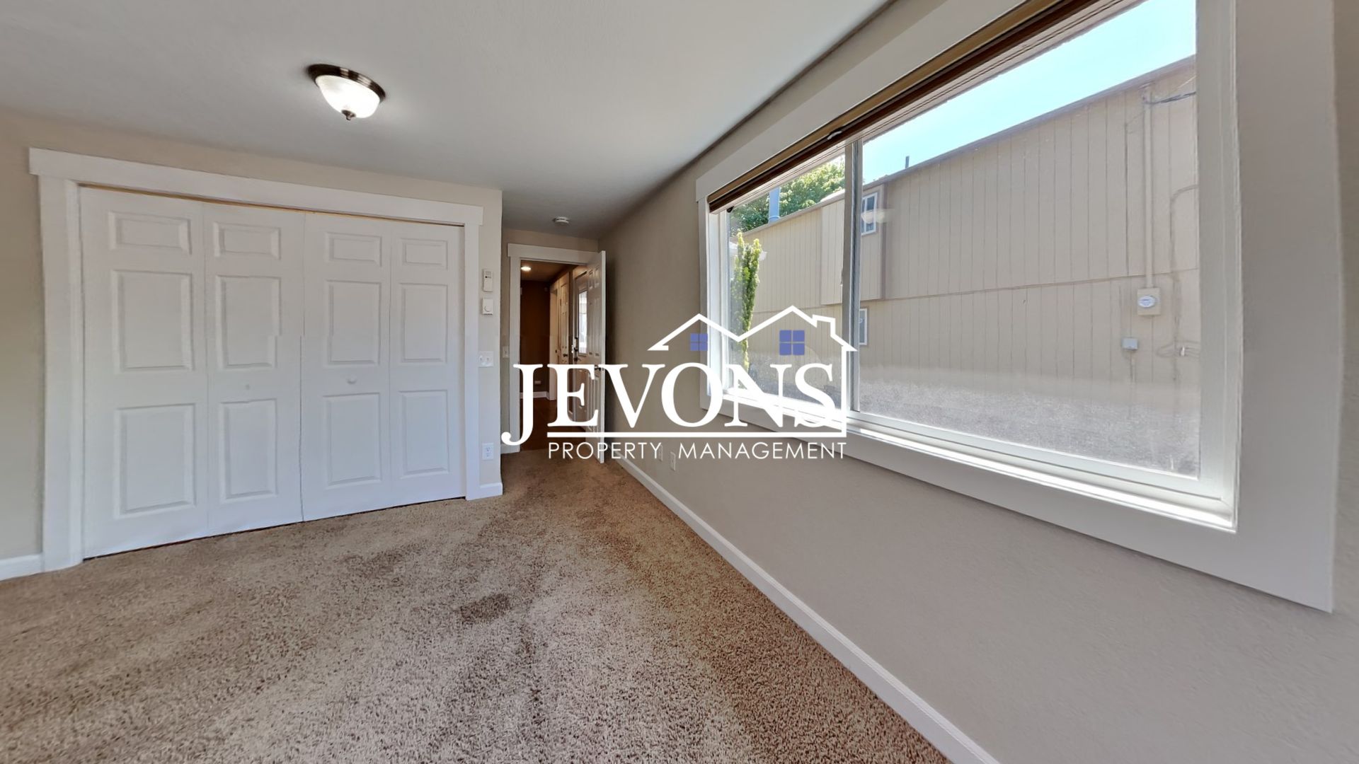 529 NE 100th St 11 of 12