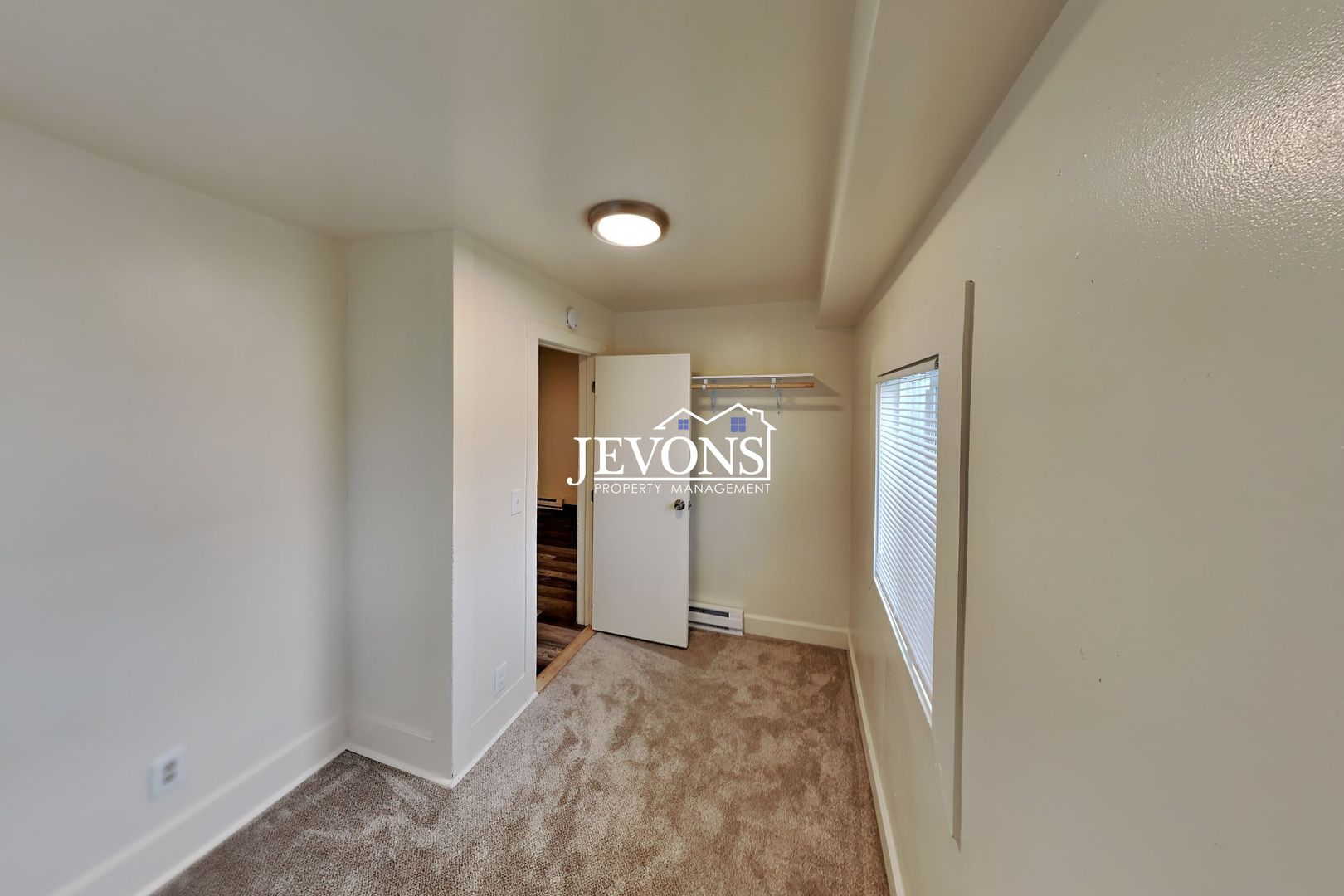 401 N 5th Ave 4 of 8