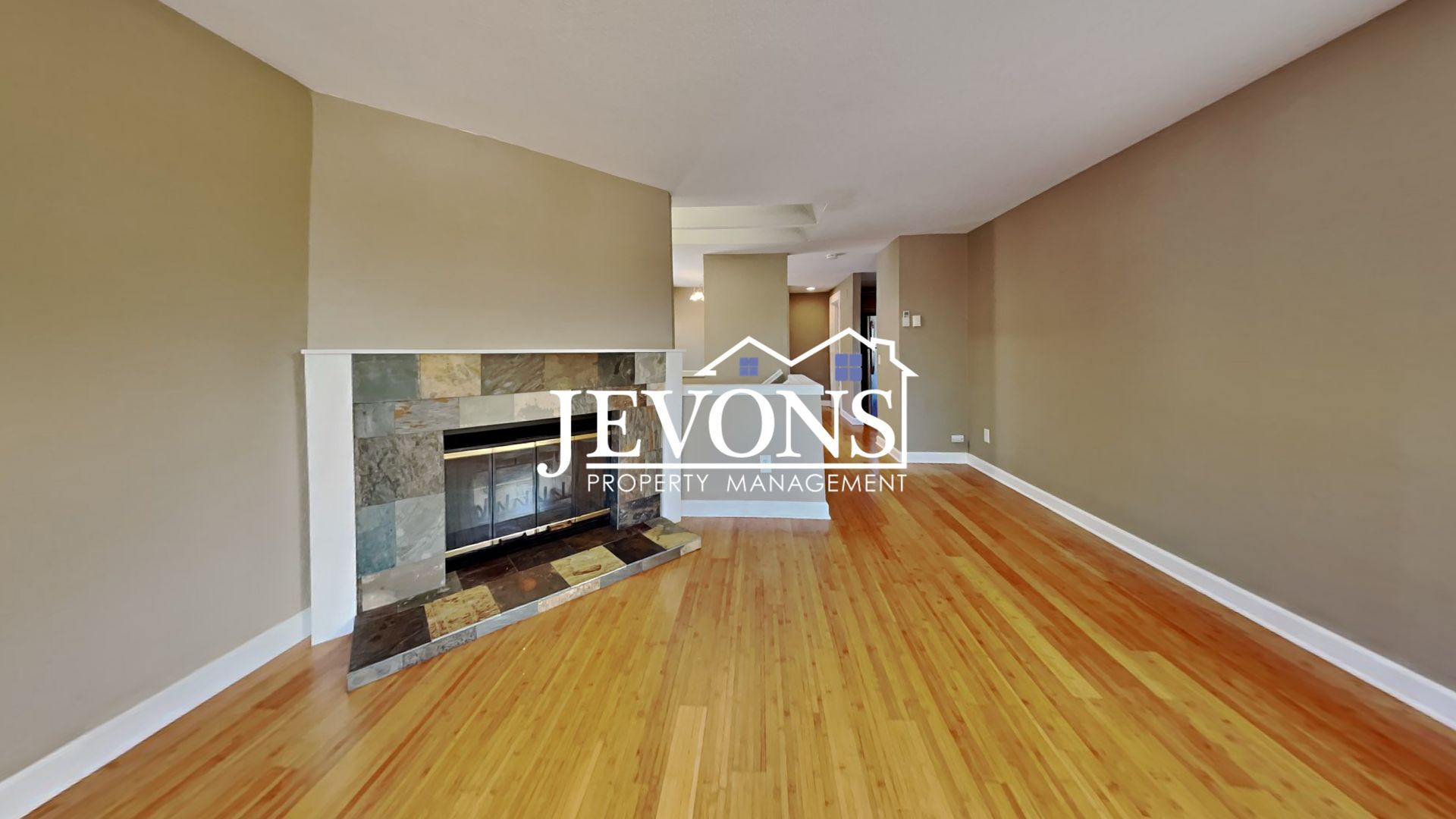 529 NE 100th St 8 of 12