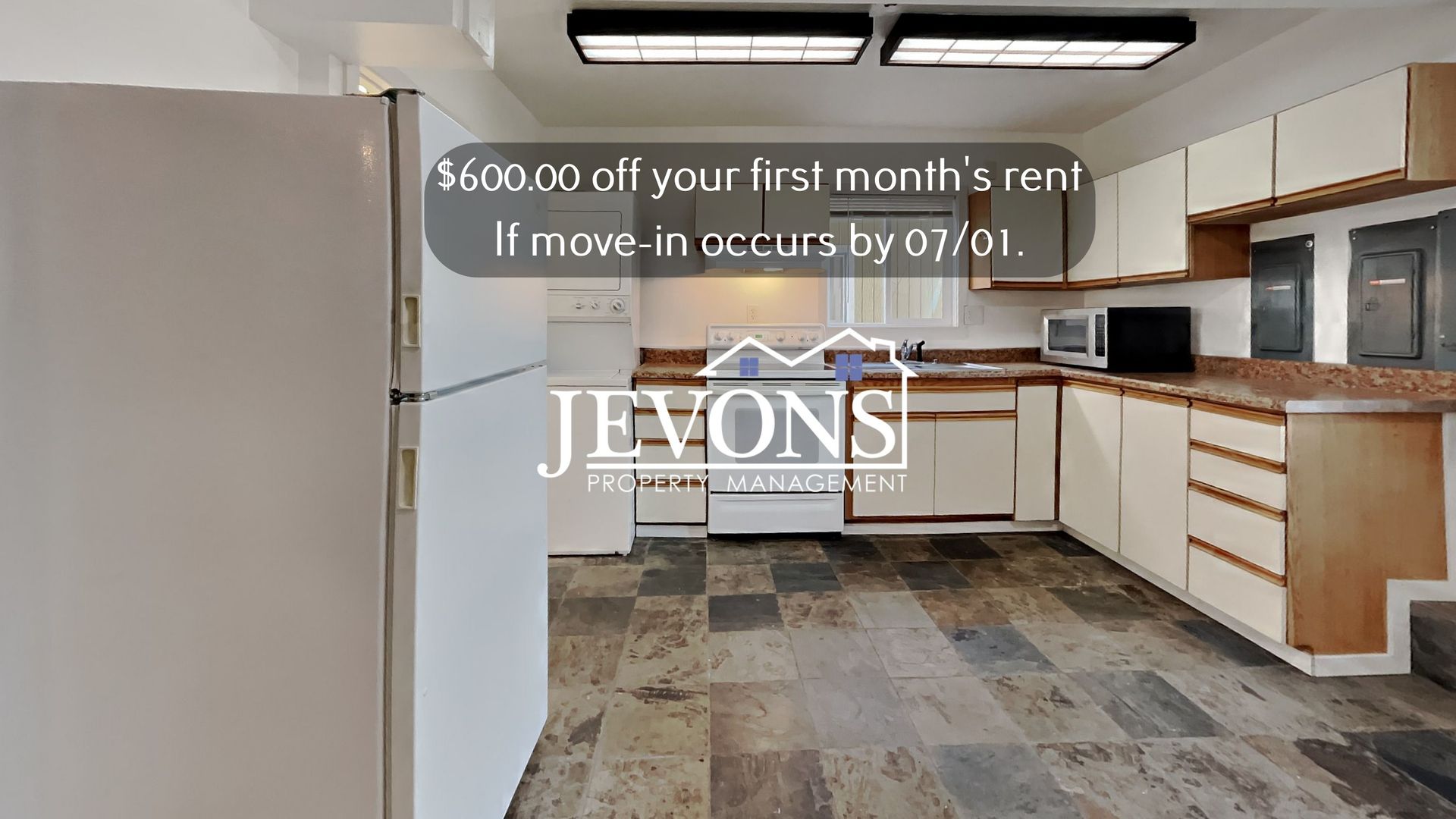 Tacoma Apartment: 6617 S Monroe St