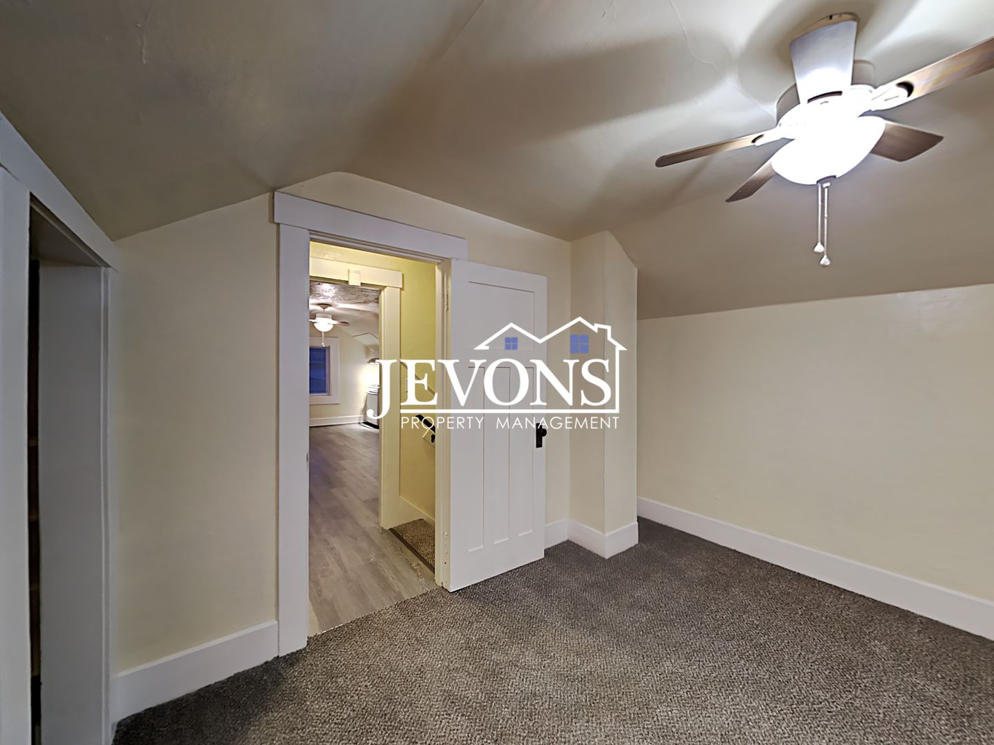 118 D St SW 12 of 20