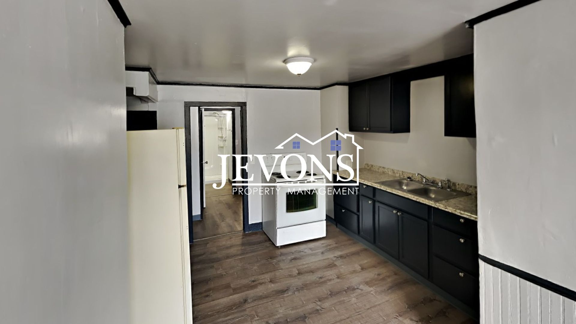 Yakima Apartment: 401 N 5th Ave