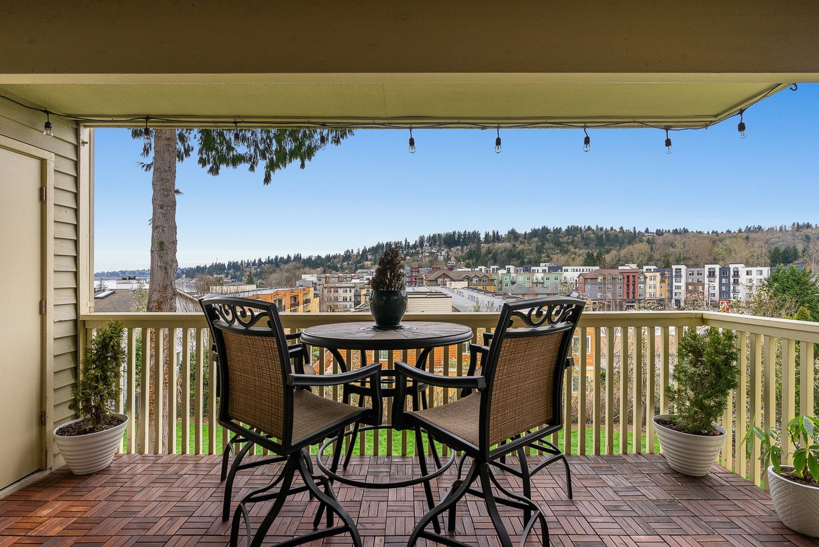 Kirkland Condo: 11809 100th Ave NE B203