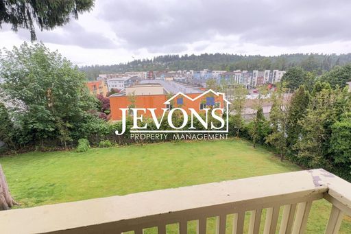 Available Now - 2BR/1.5BA Condo in Kirkland – photo 1