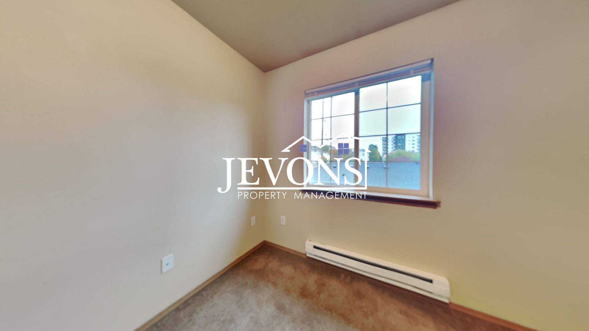 3018 S 43rd St 9 of 10