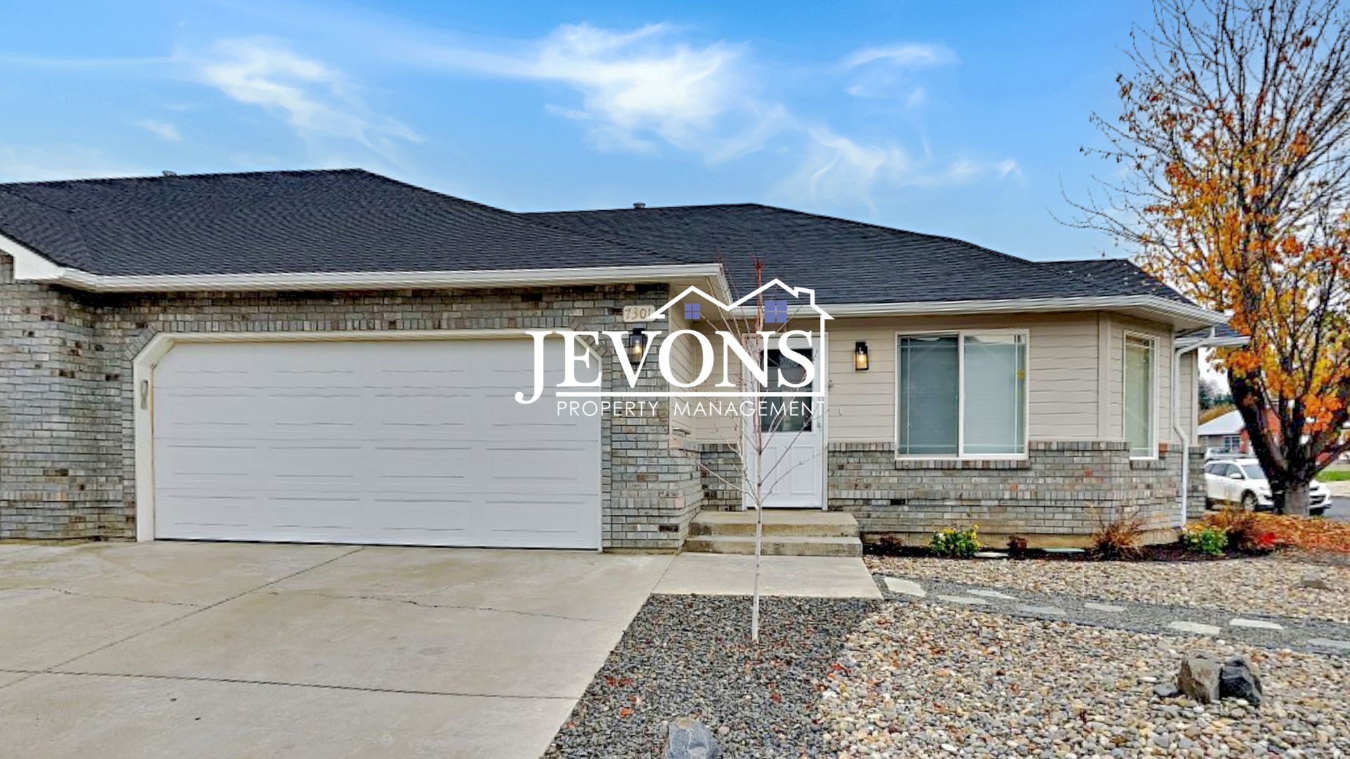 Yakima House: 7301 W Chestnut Ave