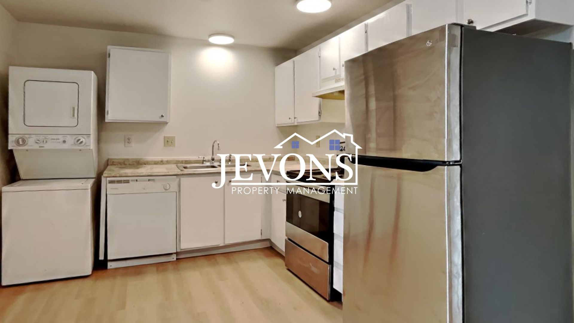 Tacoma Apartment: 2076 E 56th St