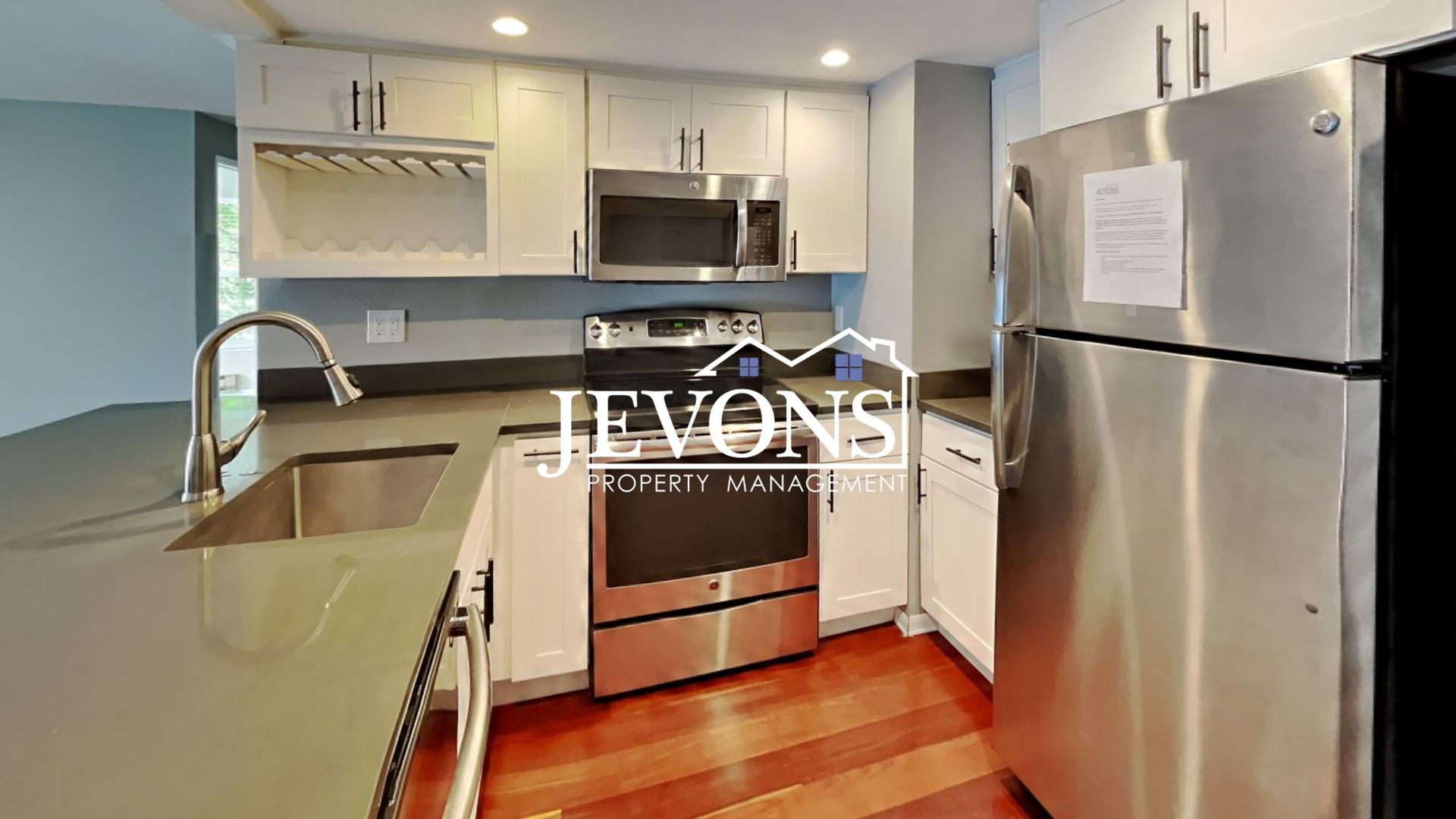 Seattle House: 420 Valley St