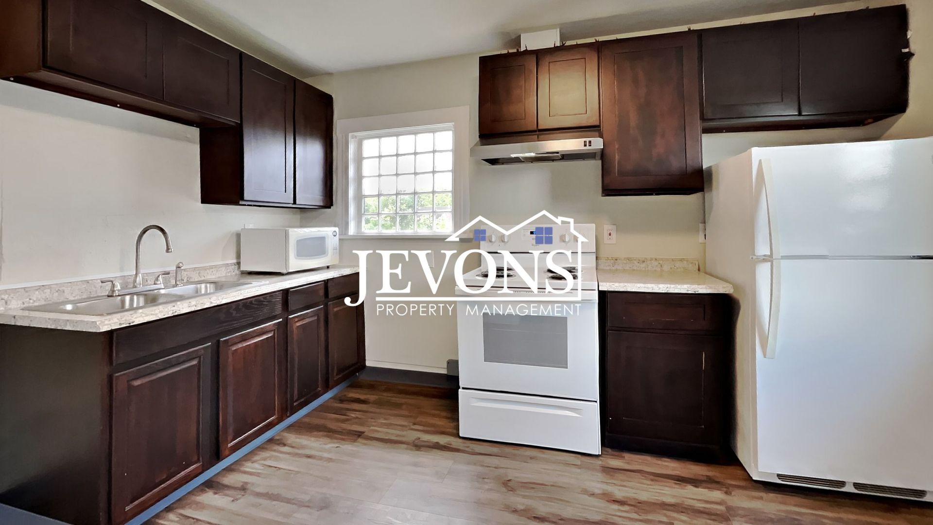 Tacoma Apartment: 723 S Sprague Ave