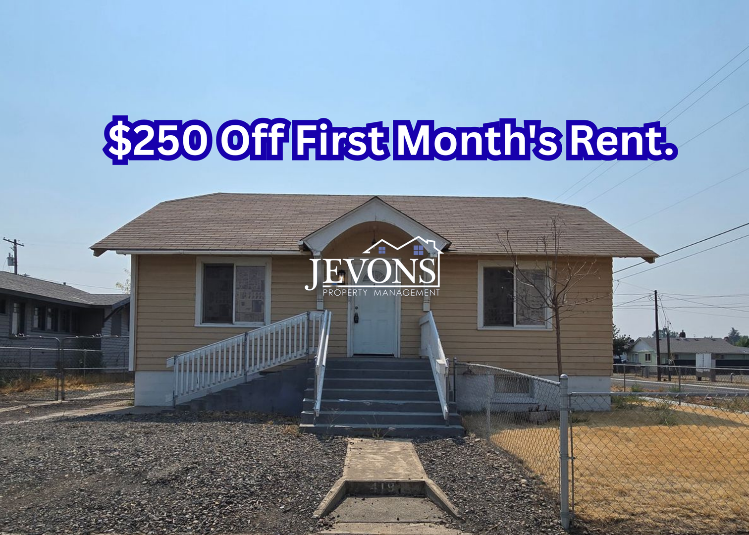 Wapato House: 419 W 3rd St