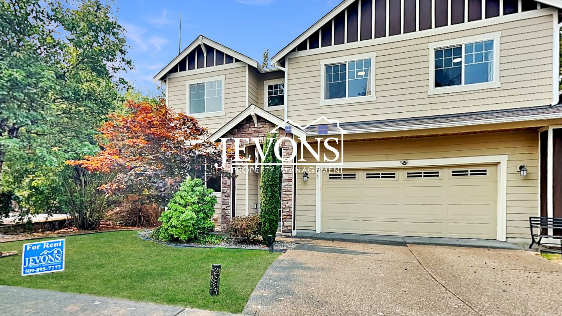 Renton House: 255 Graham Ave NE