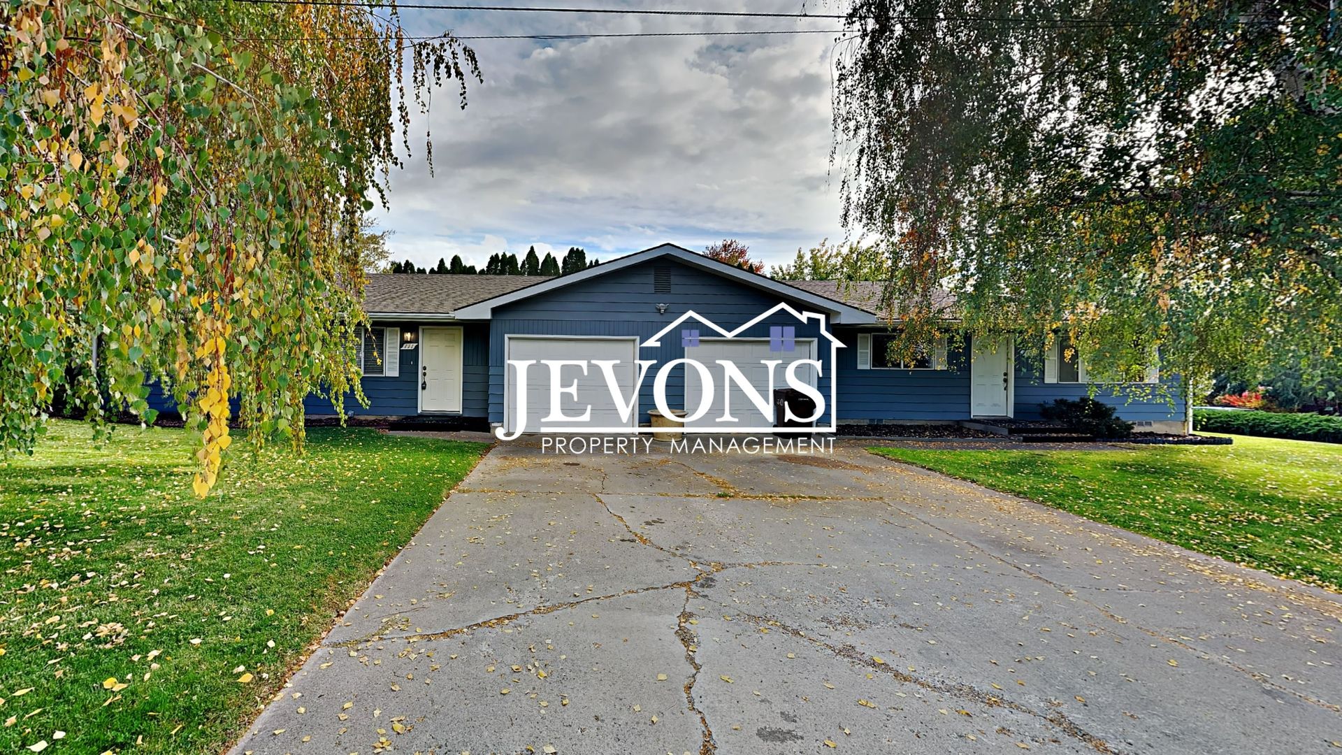 Yakima Apartment: 109 & 111 N 69th Ave