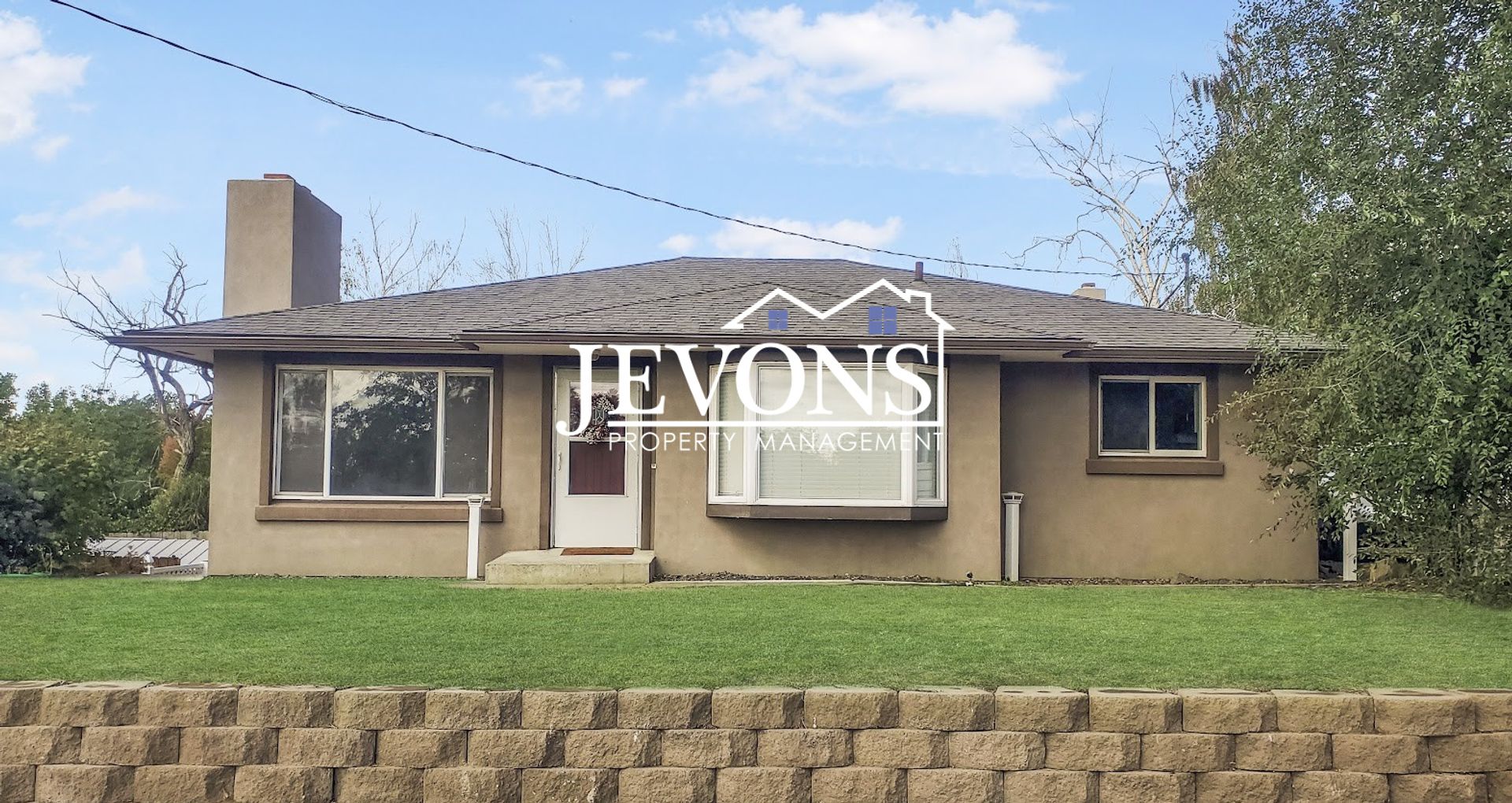 Yakima House: 1312 S 44th Ave
