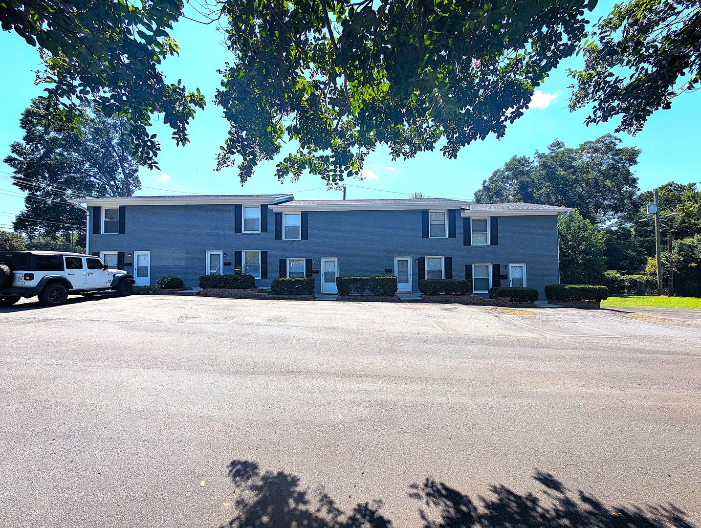 Charlotte House: 311 Skyland Avenue Unit 2