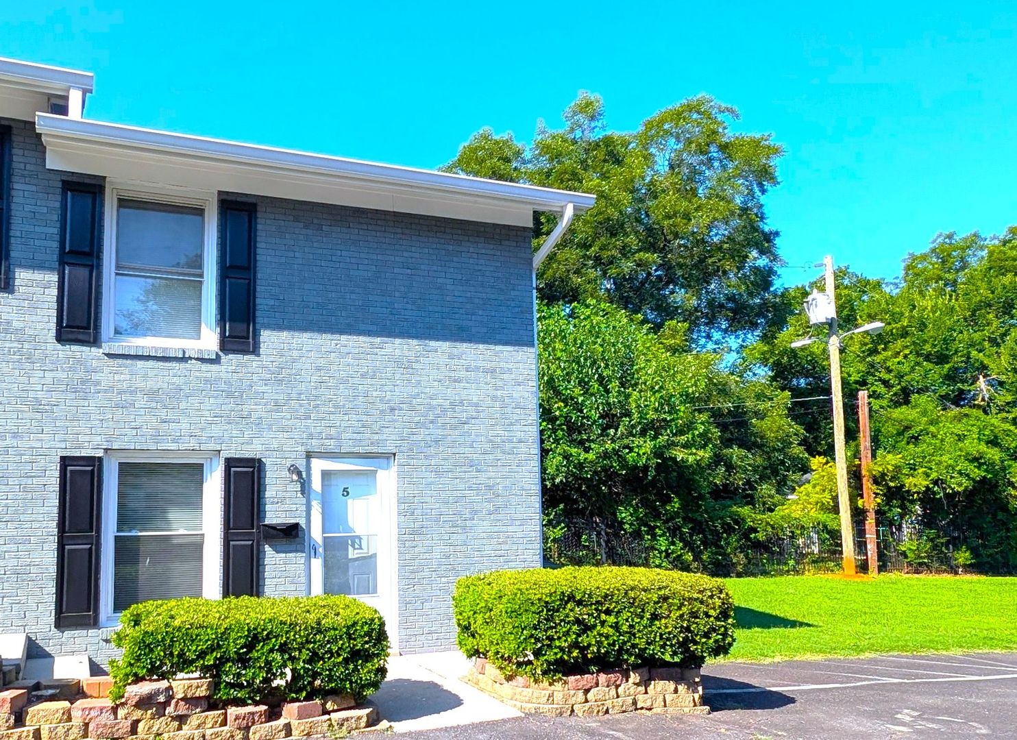 Charlotte House: 311 Skyland Ave unit 5