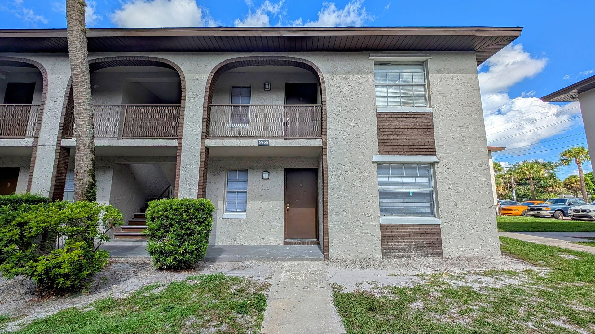 Orlando Apartment: 5900 Casa del Rey Circle