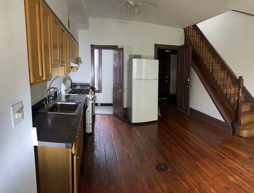 3 Bedroom Apartment – 4416 Locust Ave - C, Philadelphia, PA 19104