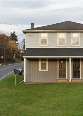 3 Bedroom 1 Bath – photo 1