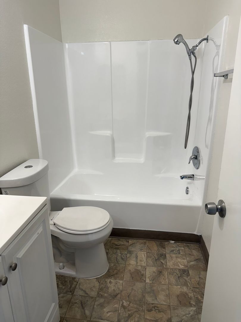 Santa Ana Apartment: 420-422 South Birch Street