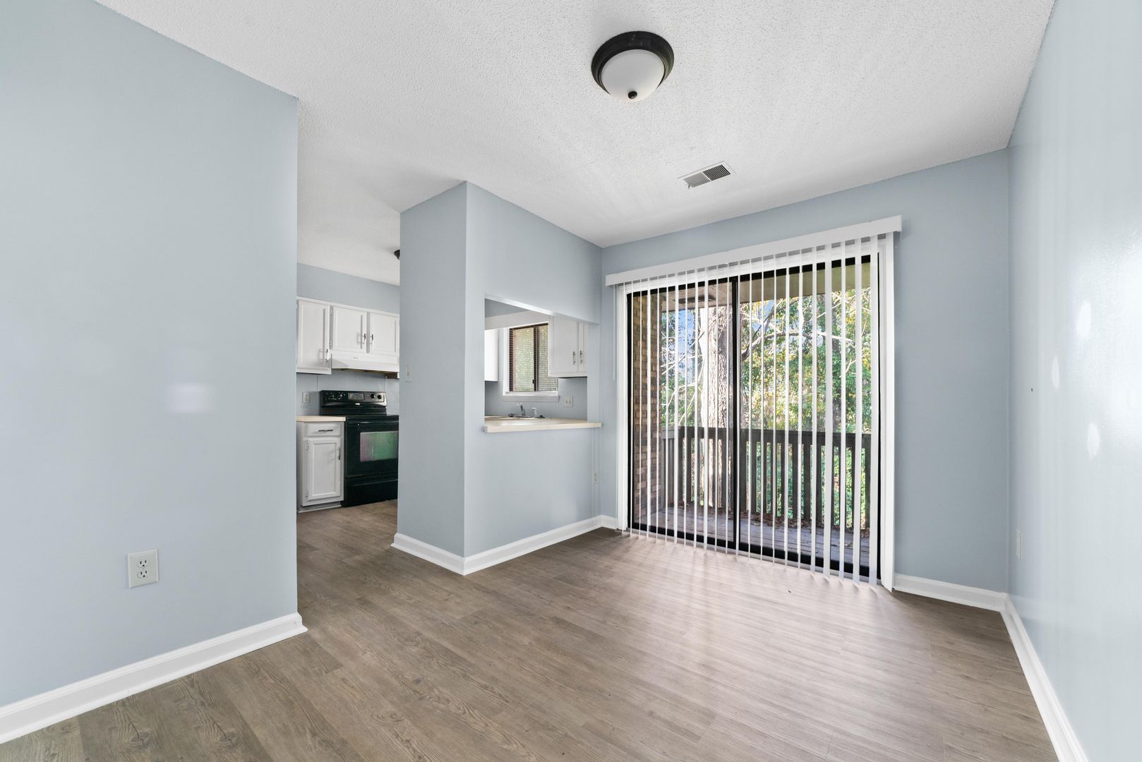 Orangeburg Apartment: 624 Wilson