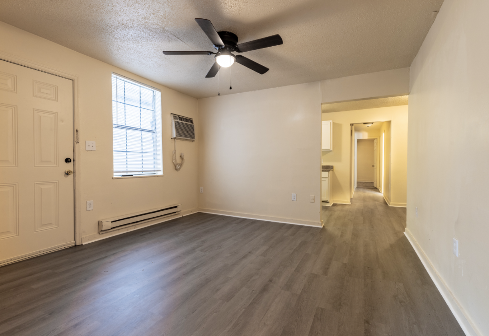 North Charleston Apartment: 1818 Leland St.