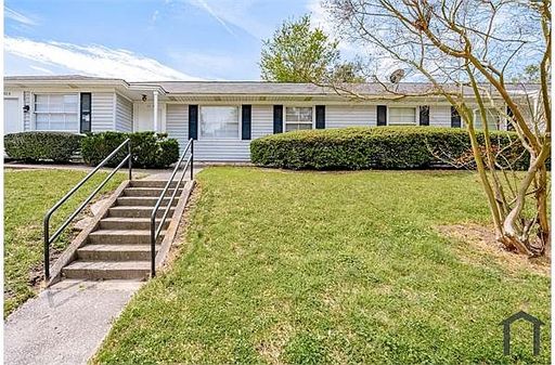 Updated 2BR Apartment in Columbia | Ask About Our April Move In Special!!! – photo 1