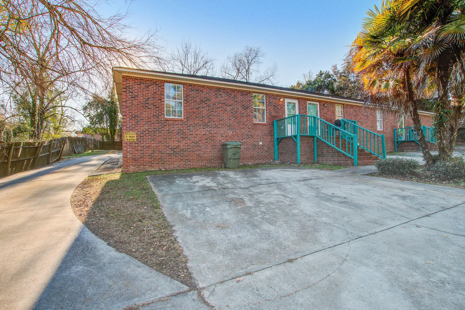 Orangeburg Apartment: 940-960 Waring Street