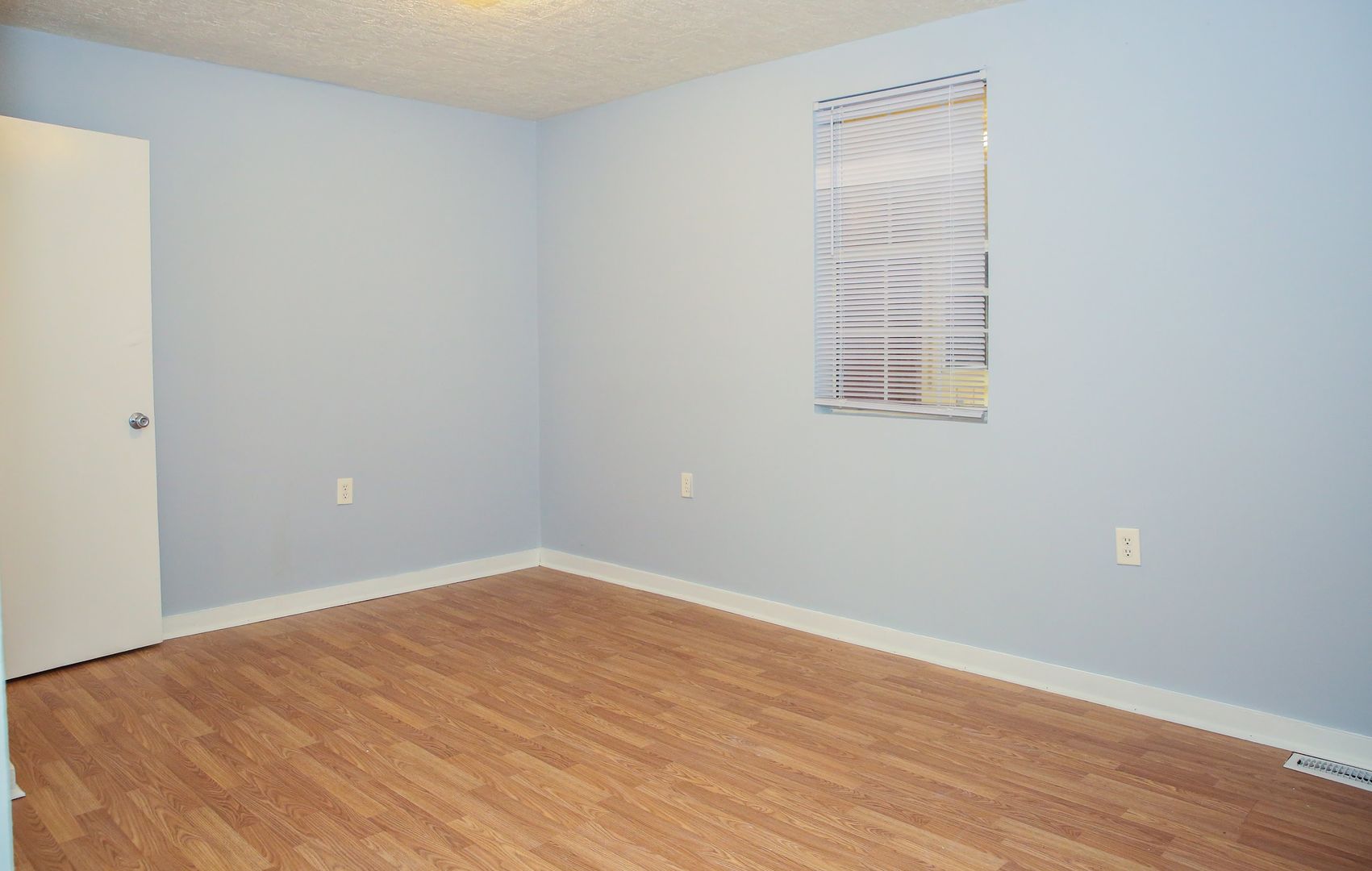 North Charleston Apartment: 1824 Grayson