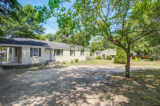 Move-In Ready Columbia Rental Near Fort Jackson, Downtown & USC – photo 1