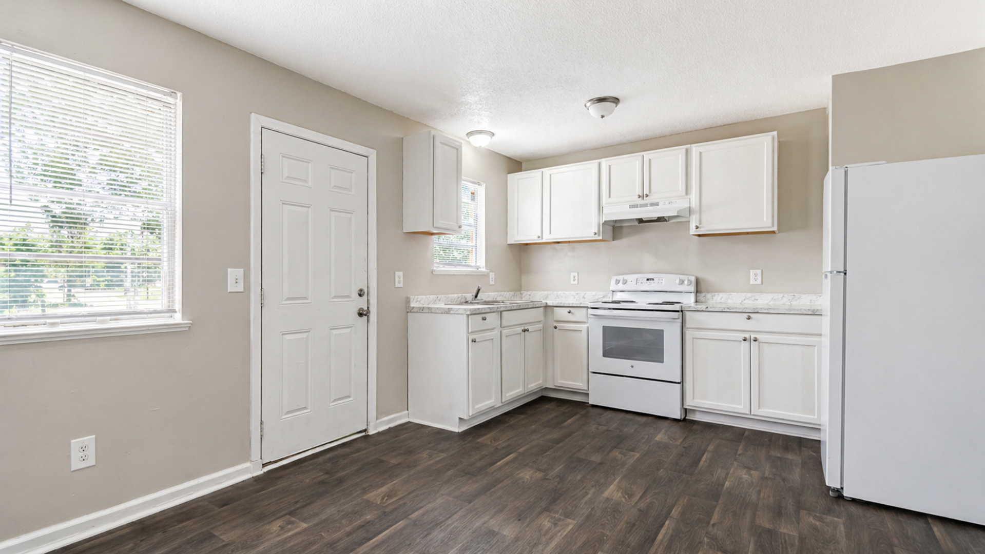 Columbia Apartment: 5779 Ames Road