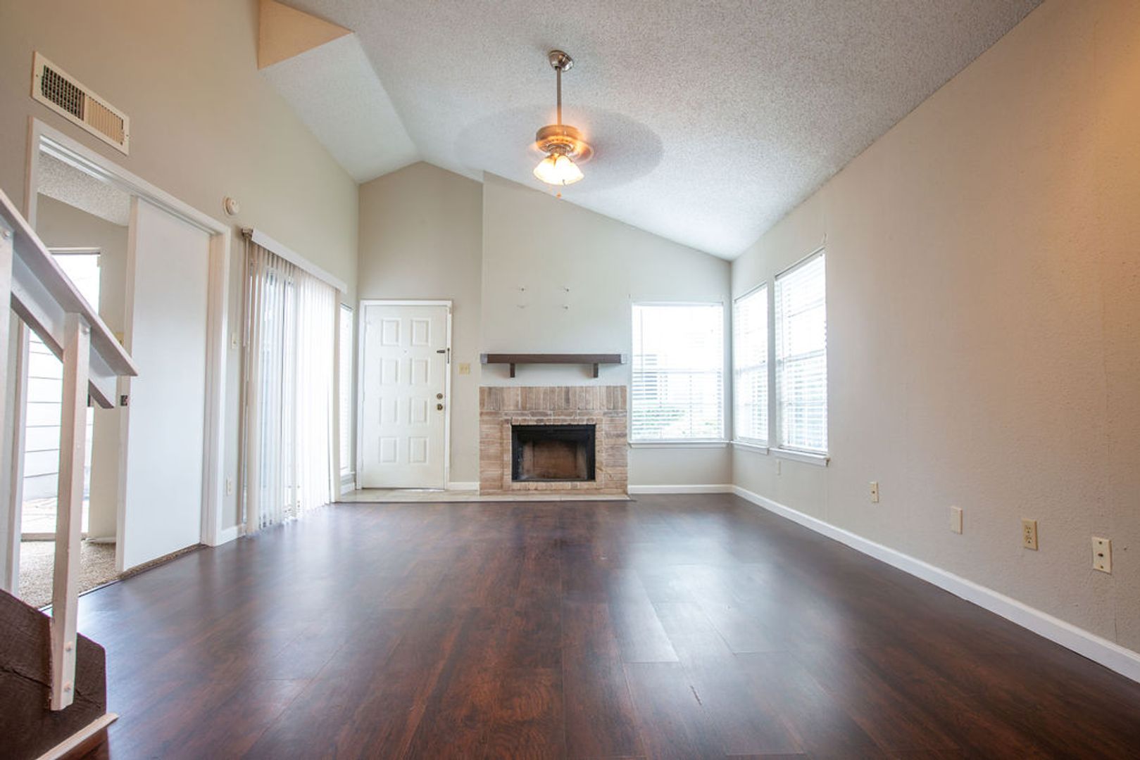 Houston Townhome: 6392 Peacock Hills Drive