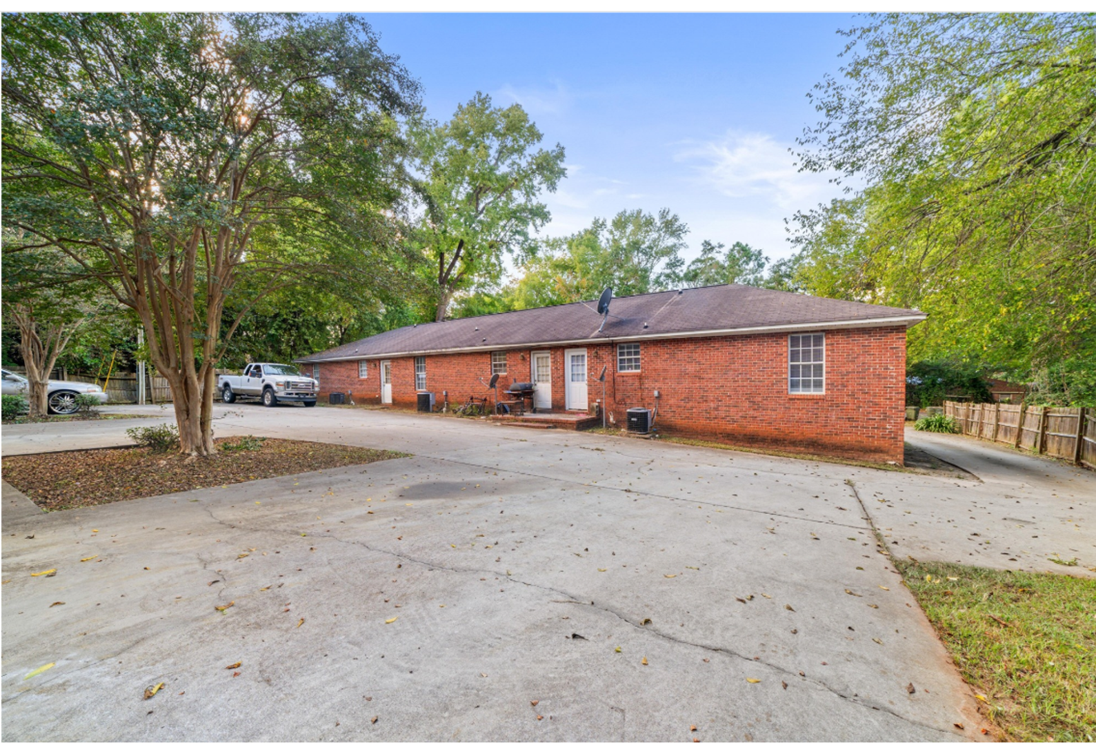 Waring Street Apartments 