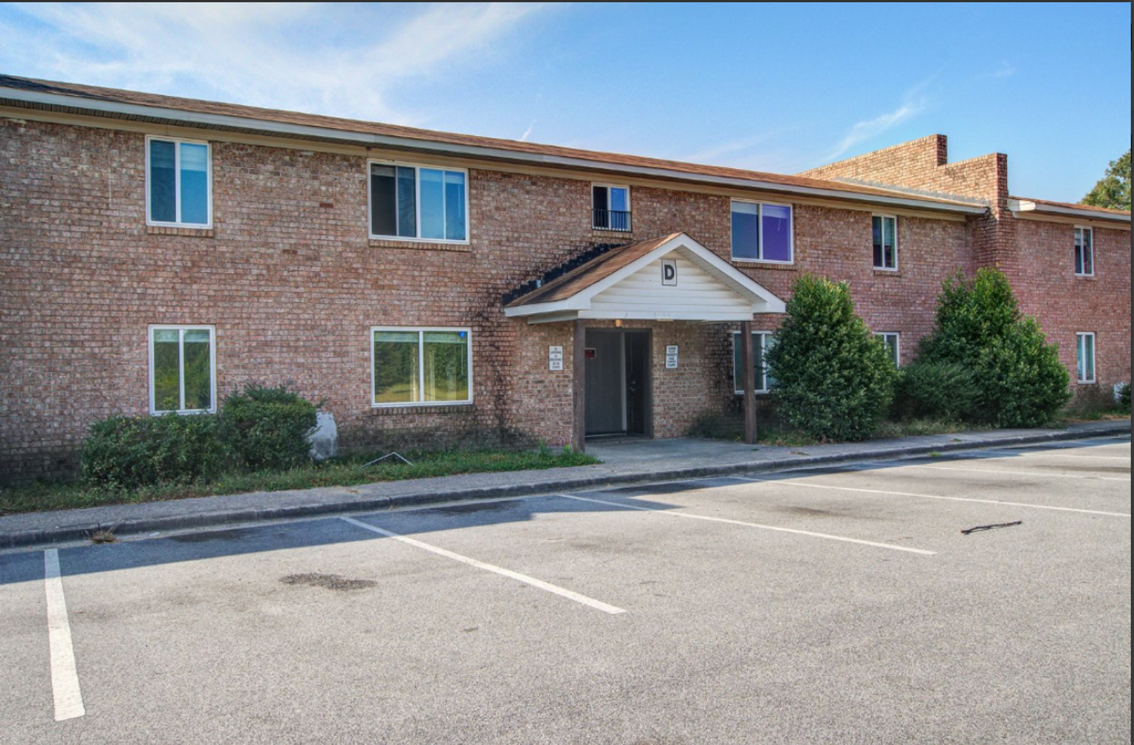 Augusta Apartment: 1931 Murphy Road