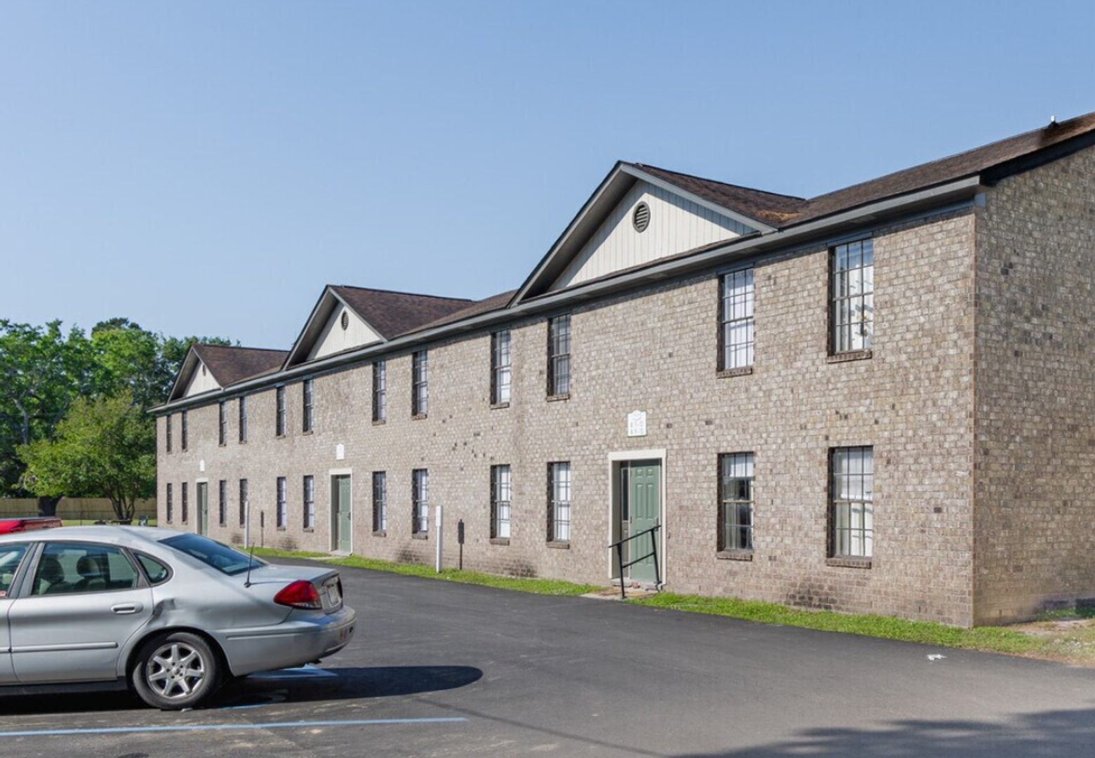 Goose Creek Apartment: 105 Farm Rd.