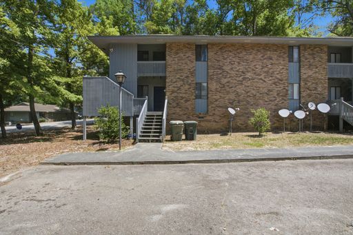 Fall Flat... in Love with The Flats of Orangeburg - Now Pre-Leasing!