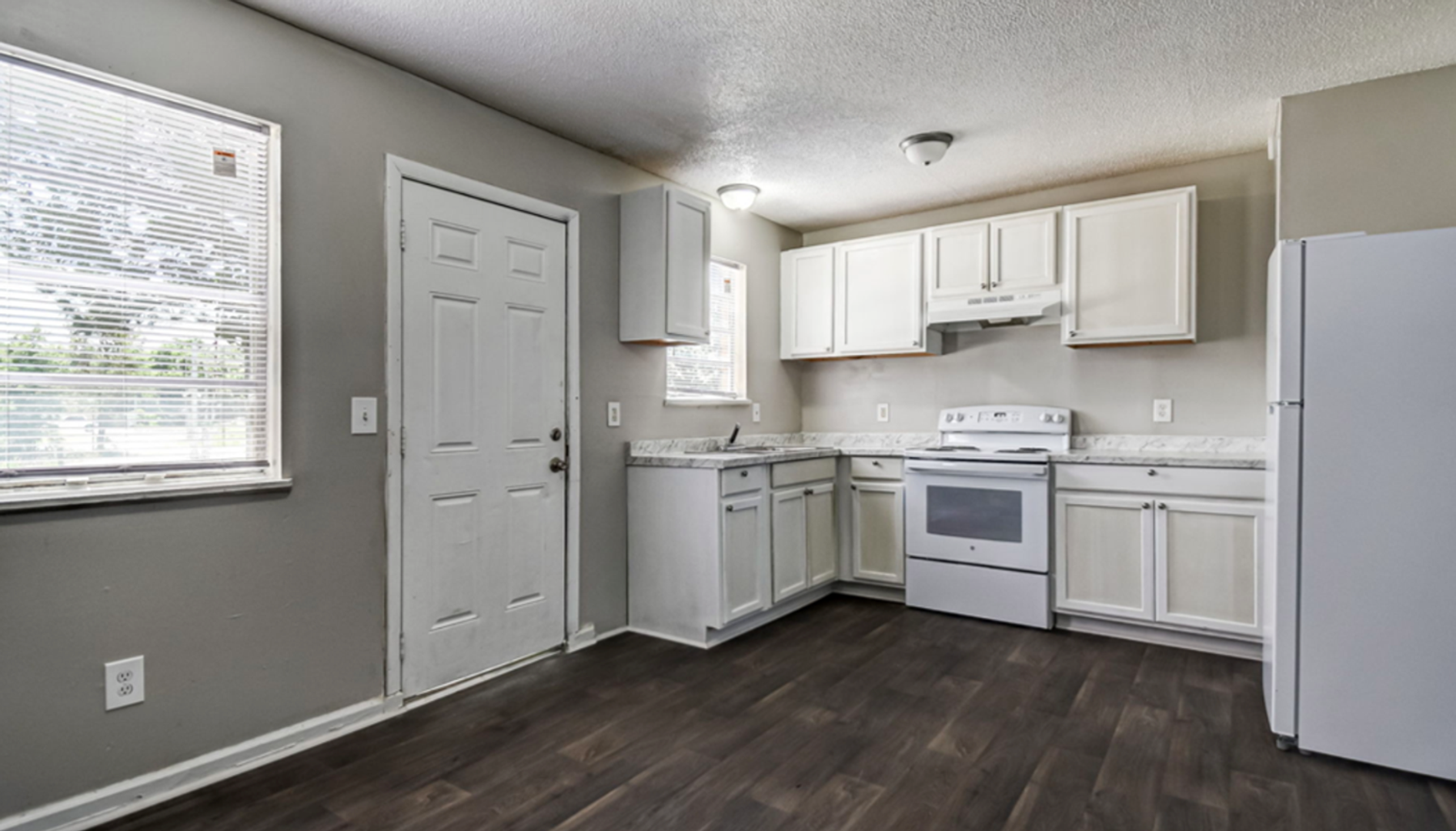 Columbia Apartment: 5779 Ames Road