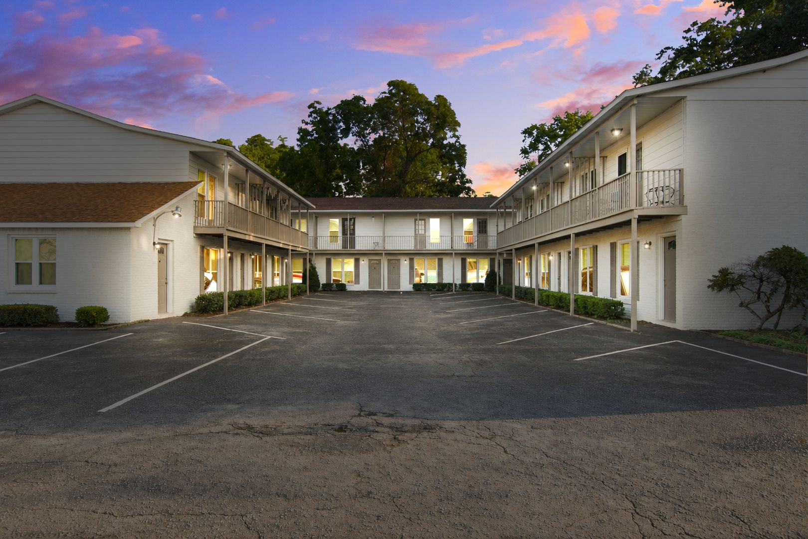 North Charleston Apartment: 1370 Remount Road