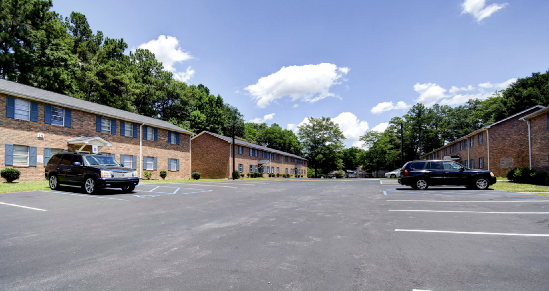 The Pines at Farrow Apartments 8 of 12