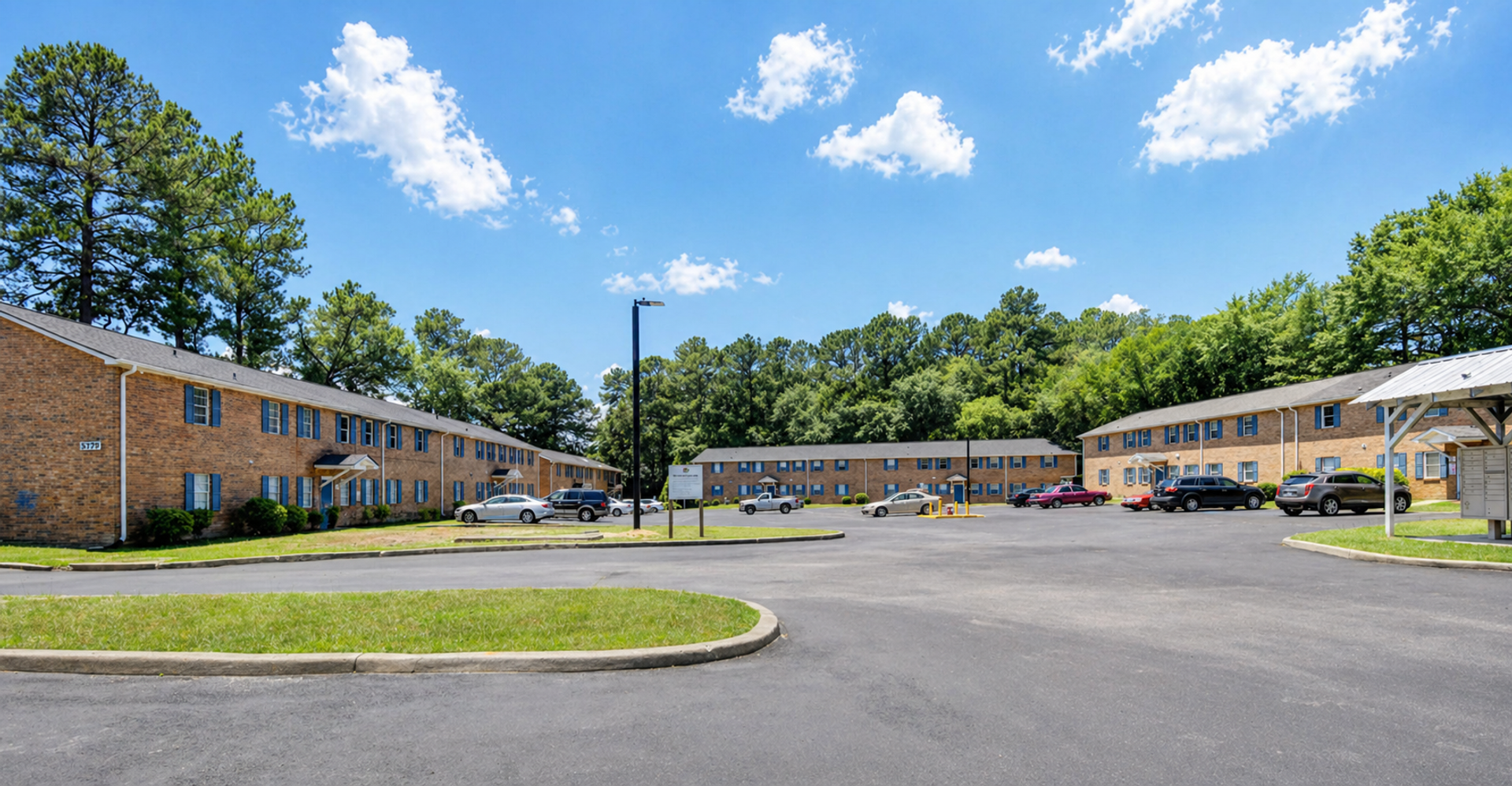 The Pines at Farrow Apartments 9 of 12