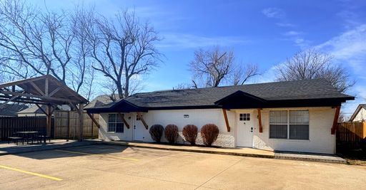 881-883 N Main - 883-1 – photo 1
