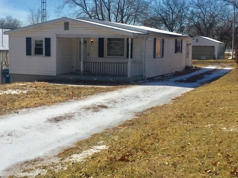 Springfield House: 1107 N Park