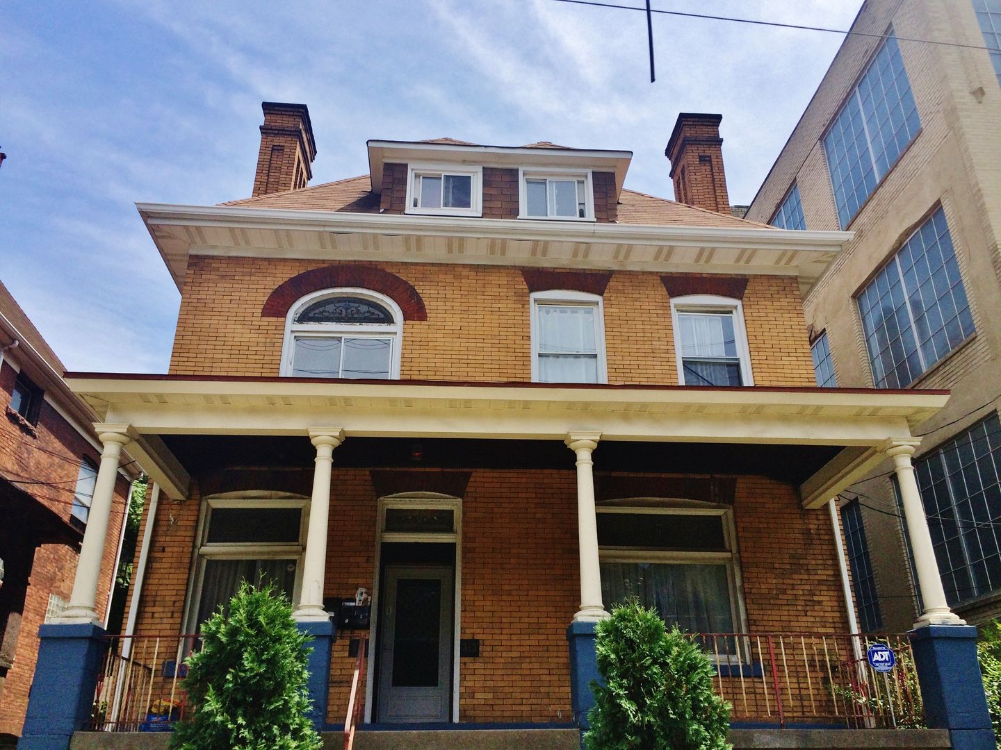 Pittsburgh Apartment: 363 Stratford Ave.