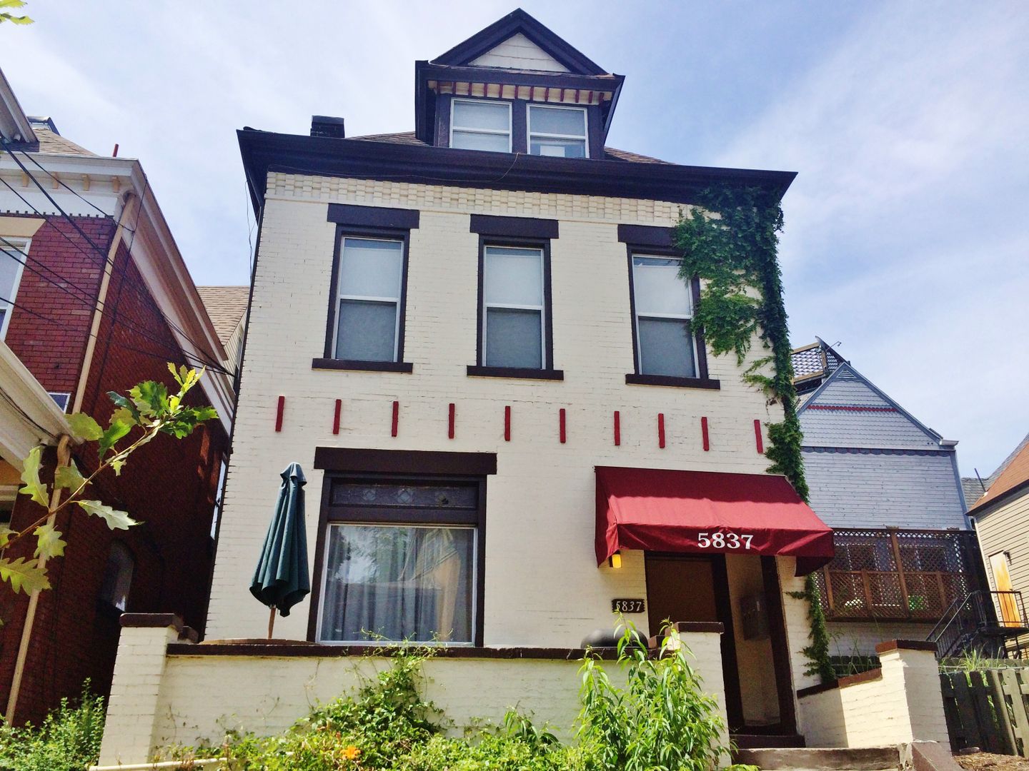Pittsburgh Apartment: 5837 Alder Street