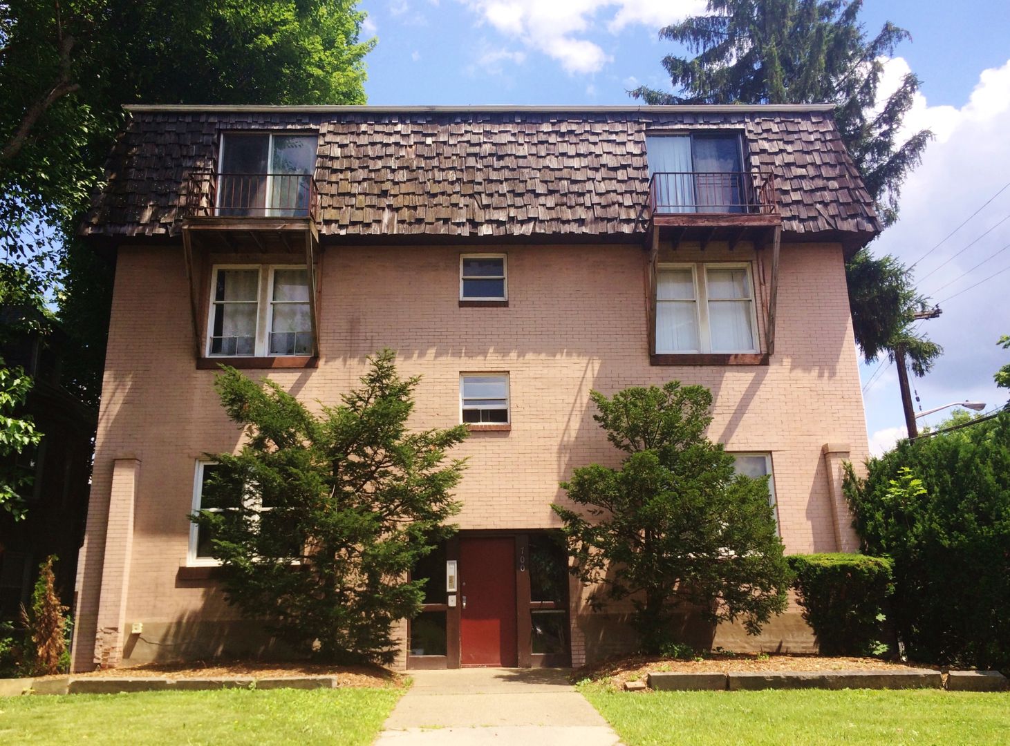 Pittsburgh Apartment: 700 North Negley
